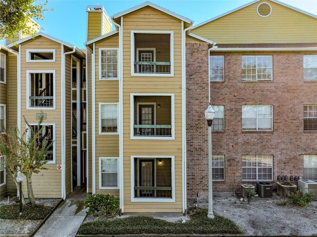 4301 LIZSHIRE LANE 107, Orlando, FL 32822