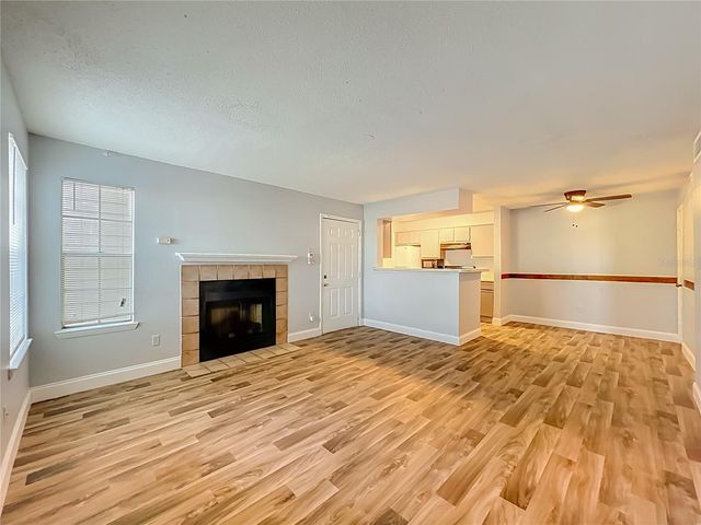 4301 LIZSHIRE LANE 107, Orlando, FL 32822