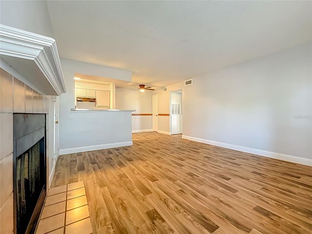 4301 LIZSHIRE LANE 107, Orlando, FL 32822