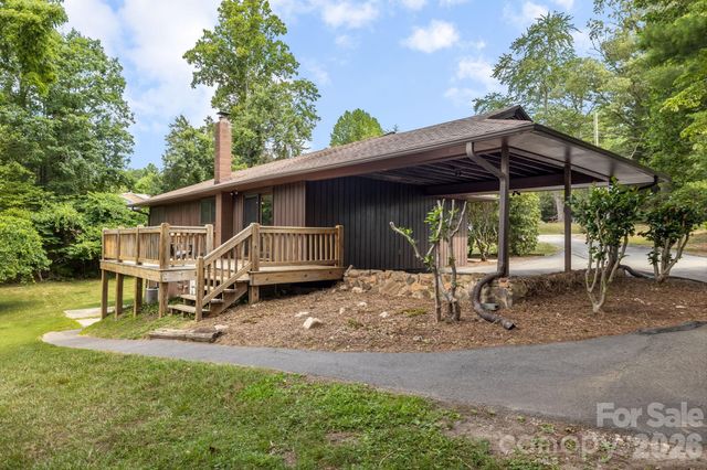 63 Baker Place, Asheville, NC 28806