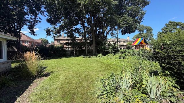 2164 Manor Lane, Park Ridge, IL 60068