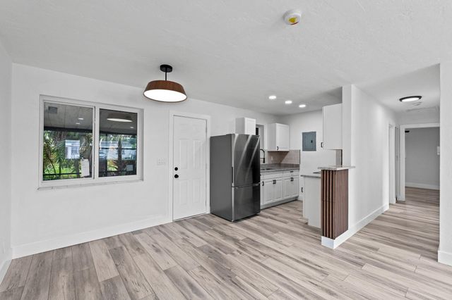 2029 Ardmore Road, West Palm Beach, FL 33409