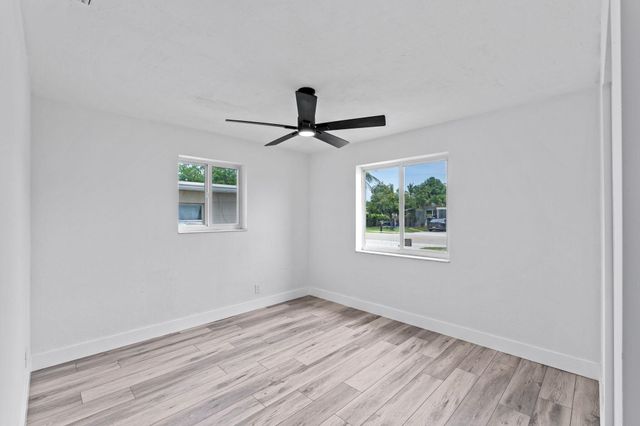 2029 Ardmore Road, West Palm Beach, FL 33409