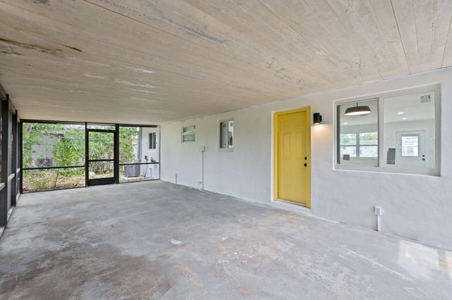 2029 Ardmore Road, West Palm Beach, FL 33409