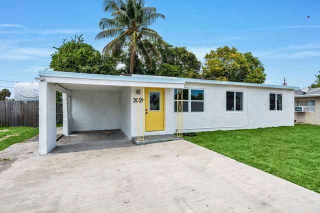 2029 Ardmore Road, West Palm Beach, FL 33409