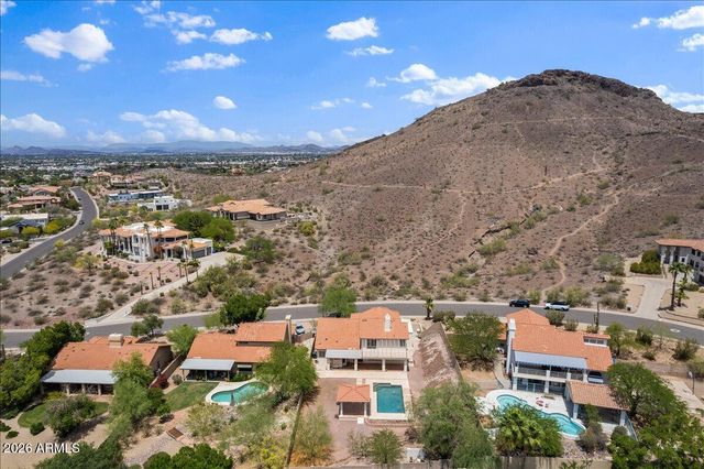 1221 E CLAIRE Drive, Phoenix, AZ 85022