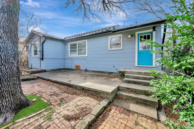 2509 Wayside Avenue, Fort Worth, TX 76110