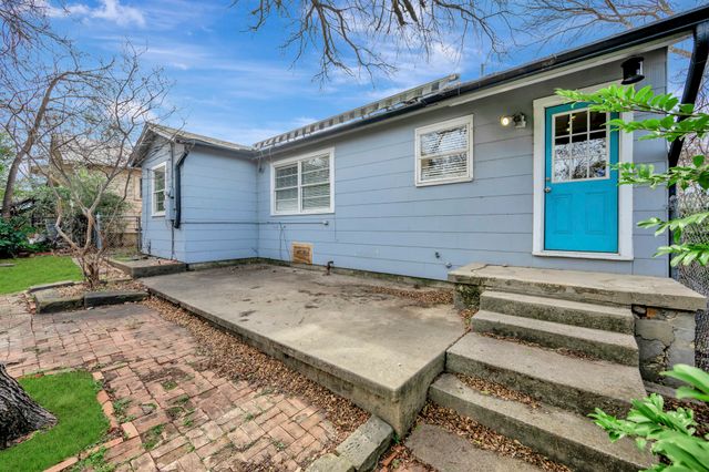 2509 Wayside Avenue, Fort Worth, TX 76110