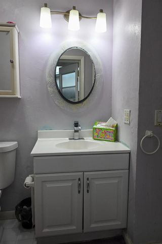 8610 NW 27th Place, Sunrise, FL 33322