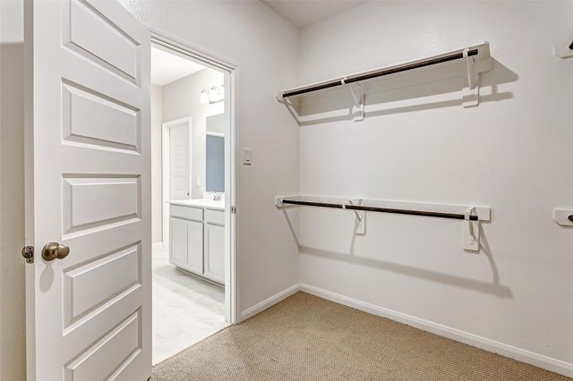 2165 Woodland Pine Drive, Conroe, TX 77384