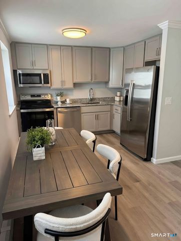 70 Mountain Laurel Drive 70, Wethersfield, CT 06109