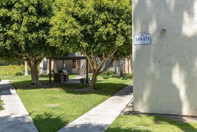 432 Edgehill Lane 157, Oceanside, CA 92054