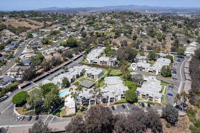 432 Edgehill Lane 157, Oceanside, CA 92054