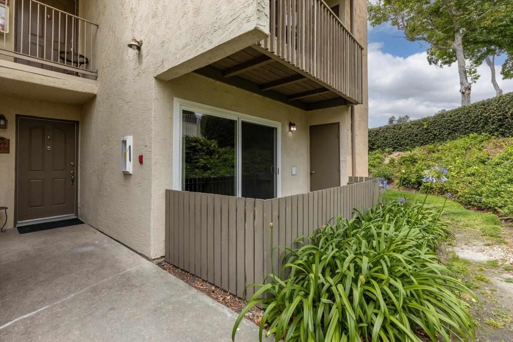 432 Edgehill Lane 157, Oceanside, CA 92054