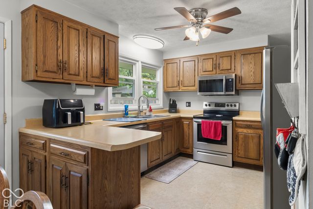 1204 Orchard Lane, Franklin, IN 46131