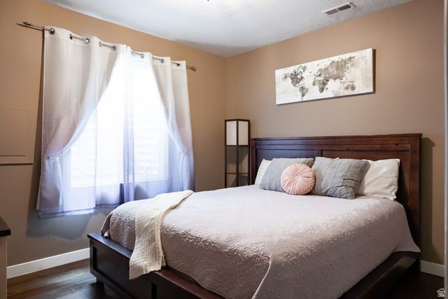 8023 S PINEWOOD DR, Sandy, UT 84094