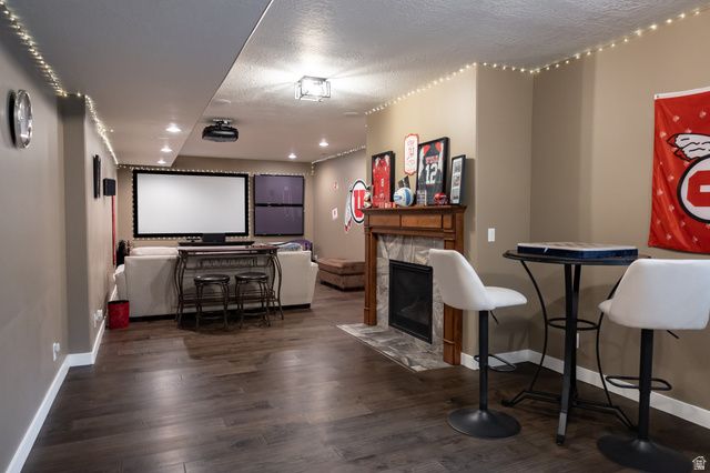 8023 S PINEWOOD DR, Sandy, UT 84094