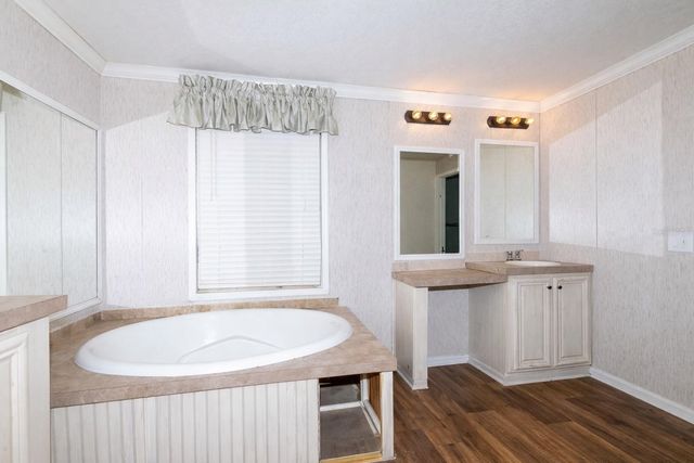 18057 SW 37TH STREET, Dunnellon, FL 34432