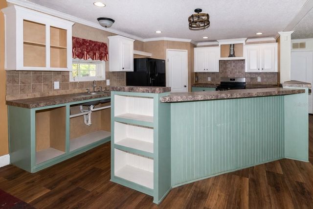 18057 SW 37TH STREET, Dunnellon, FL 34432