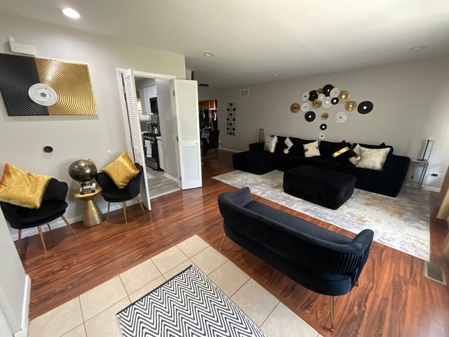 21840 Olivia Avenue, Sauk Village, IL 60411