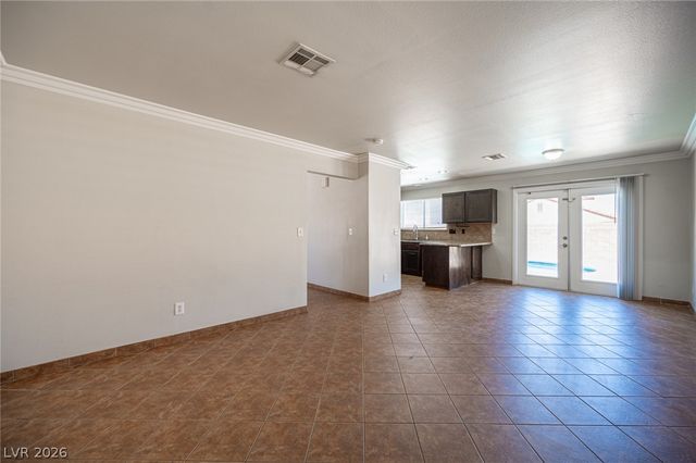 7660 Kalmalii Avenue, Las Vegas, NV 89147