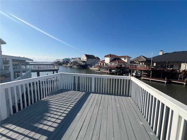 13614 Camino De Oro Ct, Corpus Christi, TX 78418