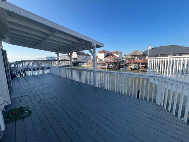 13614 Camino De Oro Ct, Corpus Christi, TX 78418