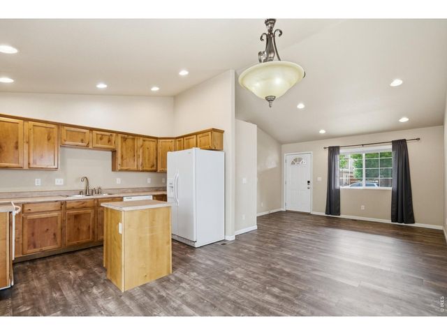 2235 Sopris Cir, Loveland, CO 80537