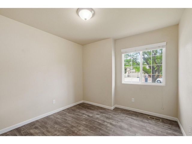 2235 Sopris Cir, Loveland, CO 80537