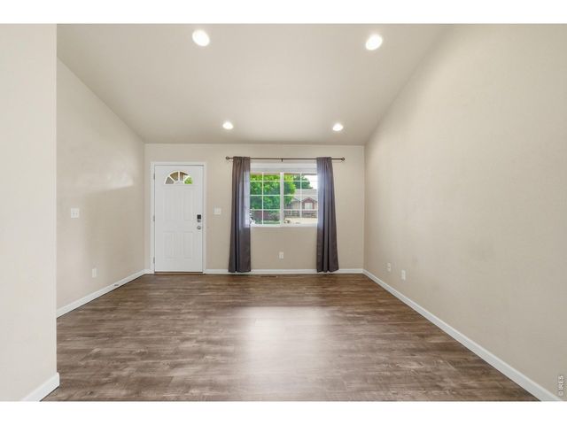 2235 Sopris Cir, Loveland, CO 80537