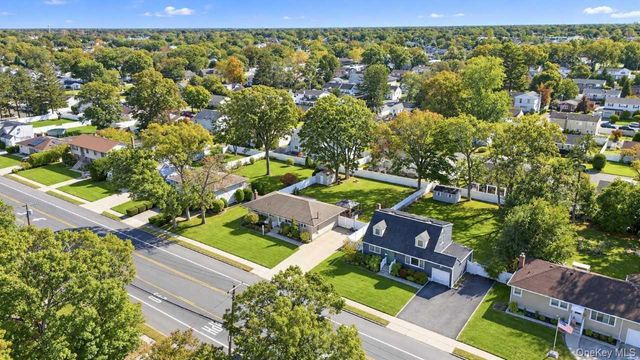 48 Prairie Drive, North Babylon, NY 11703