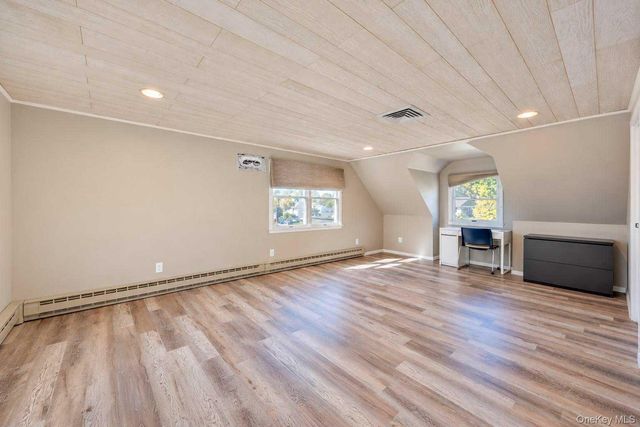 48 Prairie Drive, North Babylon, NY 11703