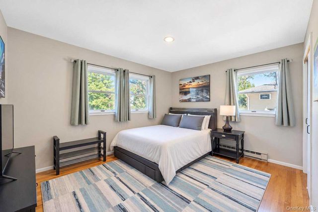 48 Prairie Drive, North Babylon, NY 11703