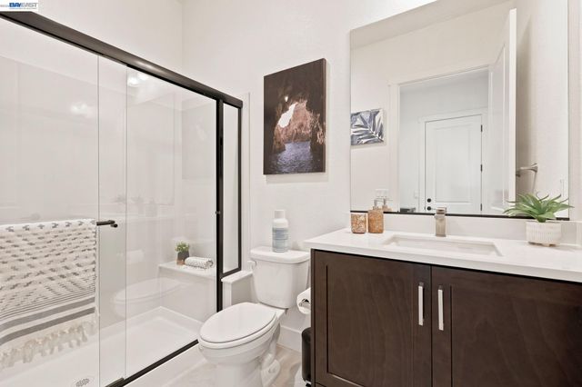 17693 Bushwick Lane, Lathrop, CA 95330