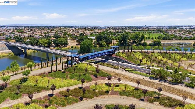 17693 Bushwick Lane, Lathrop, CA 95330