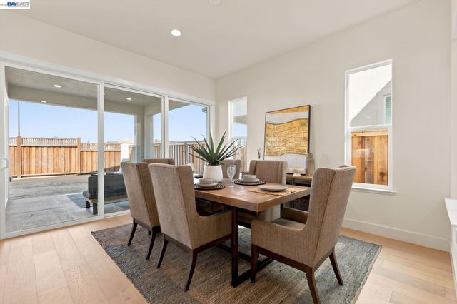 17693 Bushwick Lane, Lathrop, CA 95330