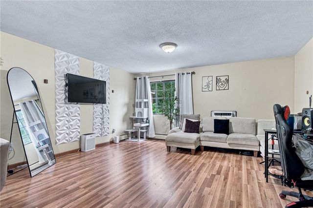 79 Ivan Street 67, North Providence, RI 02904