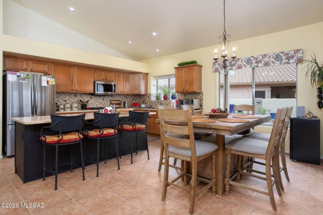 39716 S Mountain Shadow Drive, Tucson, AZ 85739