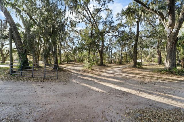 3007 OWLS NEST LANE, Plant City, FL 33565