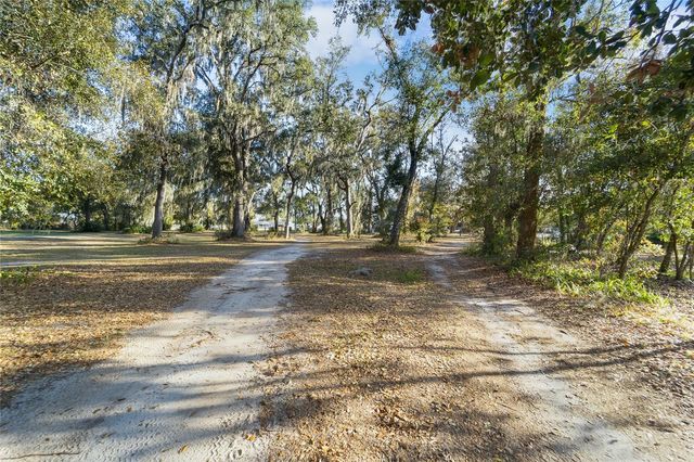 3007 OWLS NEST LANE, Plant City, FL 33565