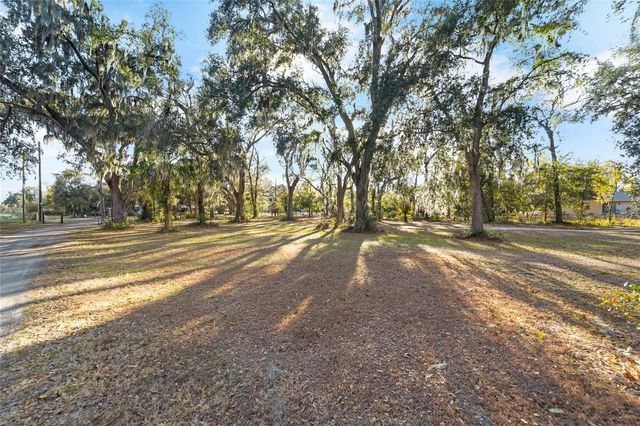 3007 OWLS NEST LANE, Plant City, FL 33565