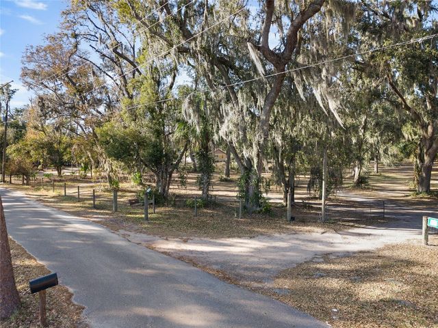 3007 OWLS NEST LANE, Plant City, FL 33565