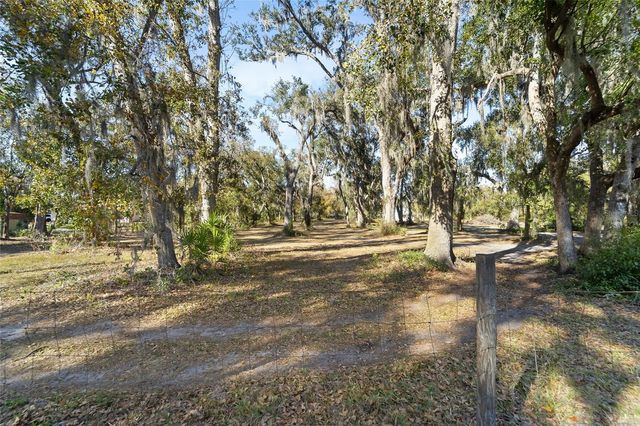 3007 OWLS NEST LANE, Plant City, FL 33565