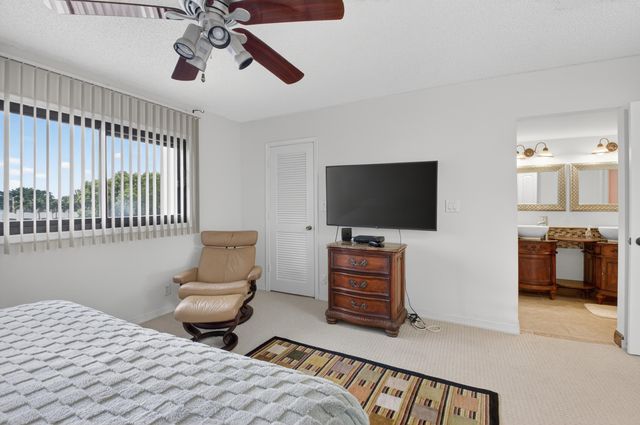 3604 Bridgewood Drive, Boca Raton, FL 33434