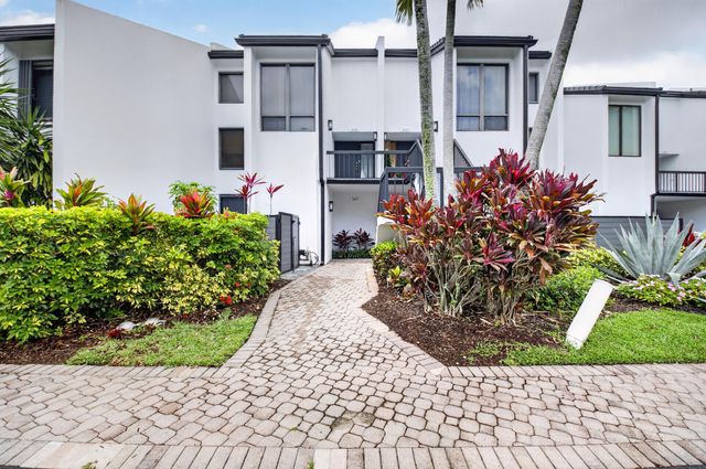 3604 Bridgewood Drive, Boca Raton, FL 33434