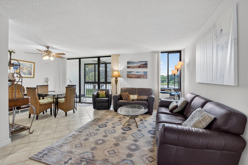 3604 Bridgewood Drive, Boca Raton, FL 33434