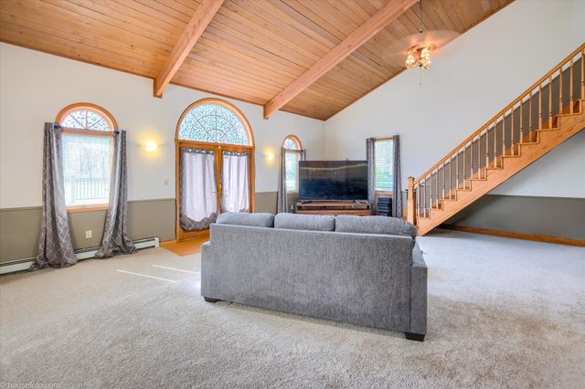 6453 Johnson Road, Flushing, MI 48433