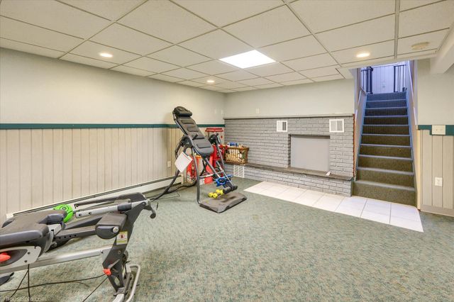 6453 Johnson Road, Flushing, MI 48433