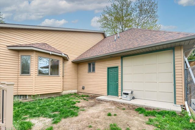 6453 Johnson Road, Flushing, MI 48433