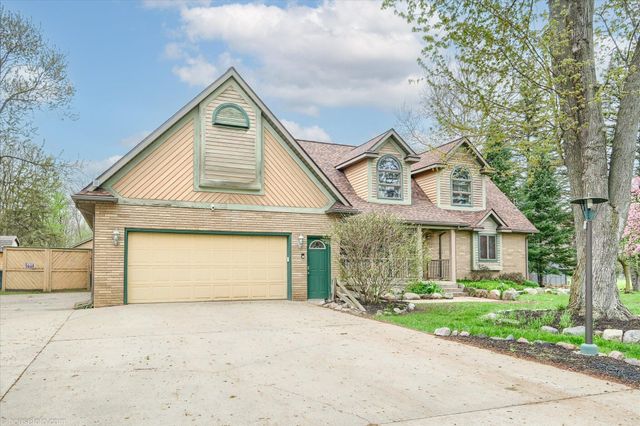 6453 Johnson Road, Flushing, MI 48433